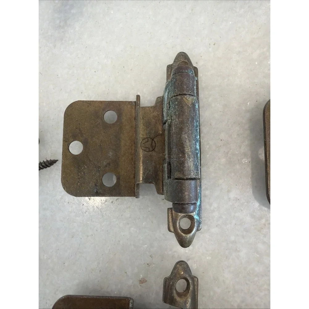 Lot of 8 Vintage Brass Cabinet Hinges GWB001